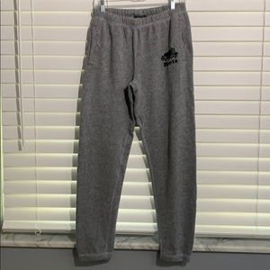Roots joggers